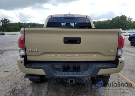 2017 Toyota Tacoma Double Cab z USA, uszkodzony, nr VIN 3TMGZ5AN8HM111951